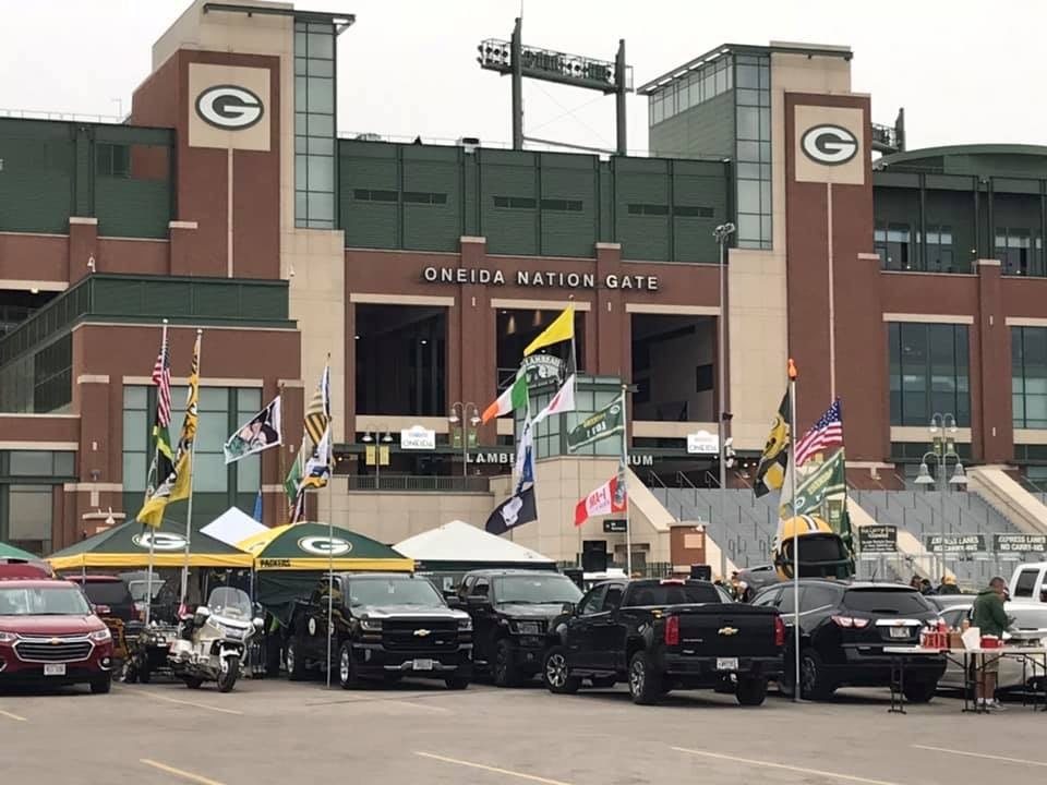 Picture of Party with the best at Lambeau! Packers vs Vikings