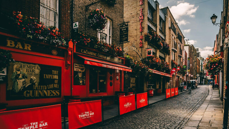 downtown-dublin-temple-bar-800x450